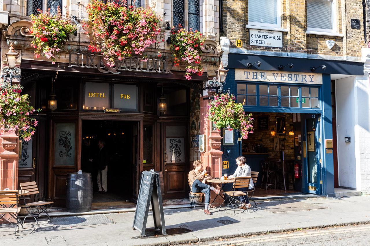 Fox And Anchor Hotel London Exterior photo